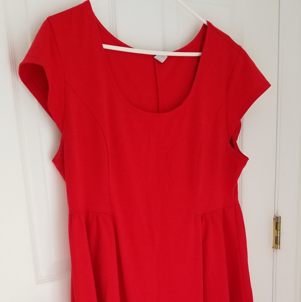 Red short sleeve Old Navy dress